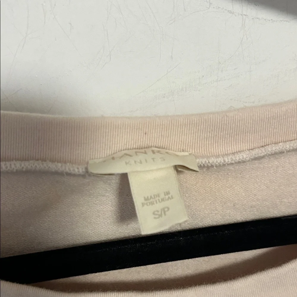 Hanro Women's Light Pink Sweatshirt - Picture 2 of 3